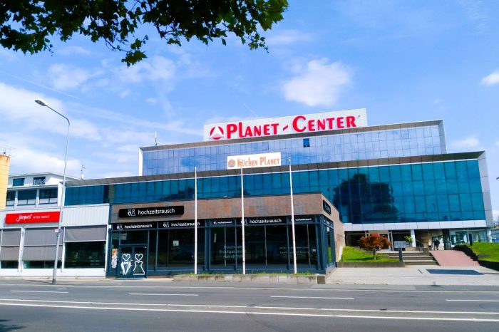 Planet Center